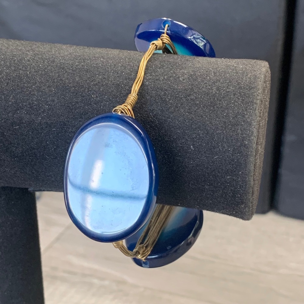 Blue Agate Wire Wrapped Bangle Bracelet Gold Tone Boho Oval Stone Cuff 8.25"